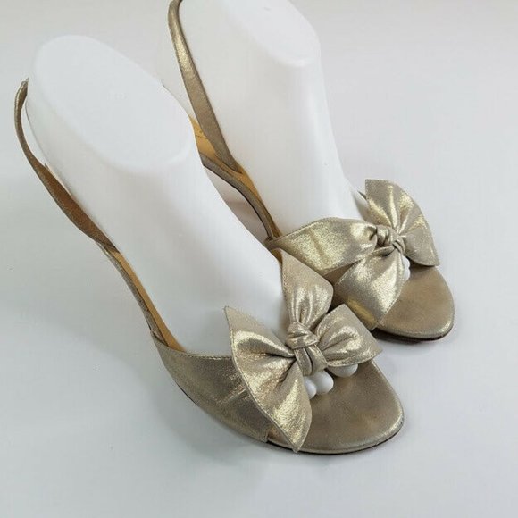 kate spade Shoes - Kate Spade New York Gold Bow Sandals Shoes Size 10